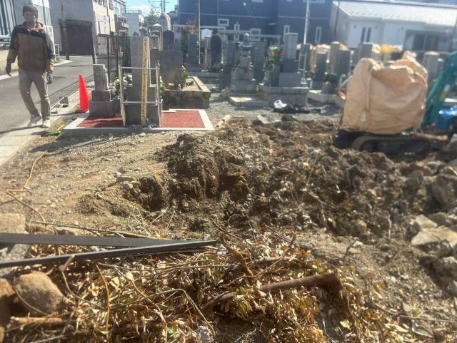 桑名市佛眼院　永代供養墓工事　⑰無縁塚解体